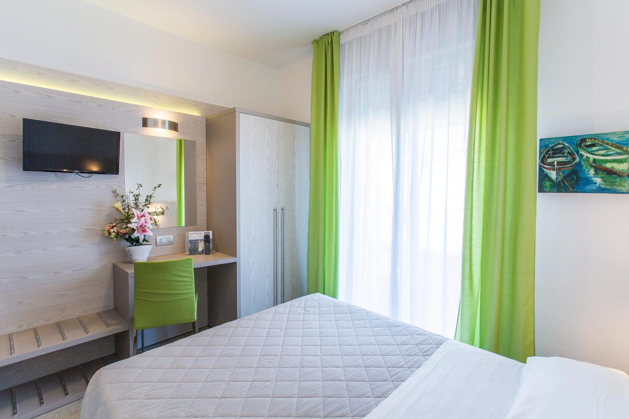 Hotel Touring Caorle Exterior photo